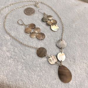 Premier Designs Seashell Necklace and Matching Earrings - earring hook is broken